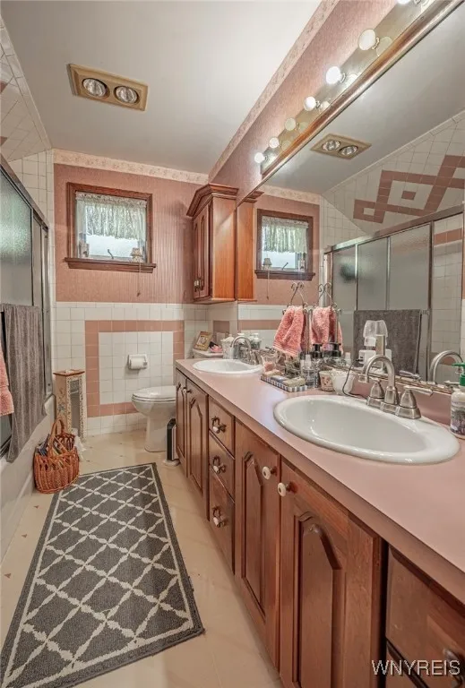 5650 Keck Road, Lockport Town, New York 14094, Lockport Town, New York 14094, 3 Bedrooms Bedrooms, 11 Rooms Rooms,2 BathroomsBathrooms,Residential,Closed,5650 Keck Road, Lockport Town, New York 14094,0,B1621168