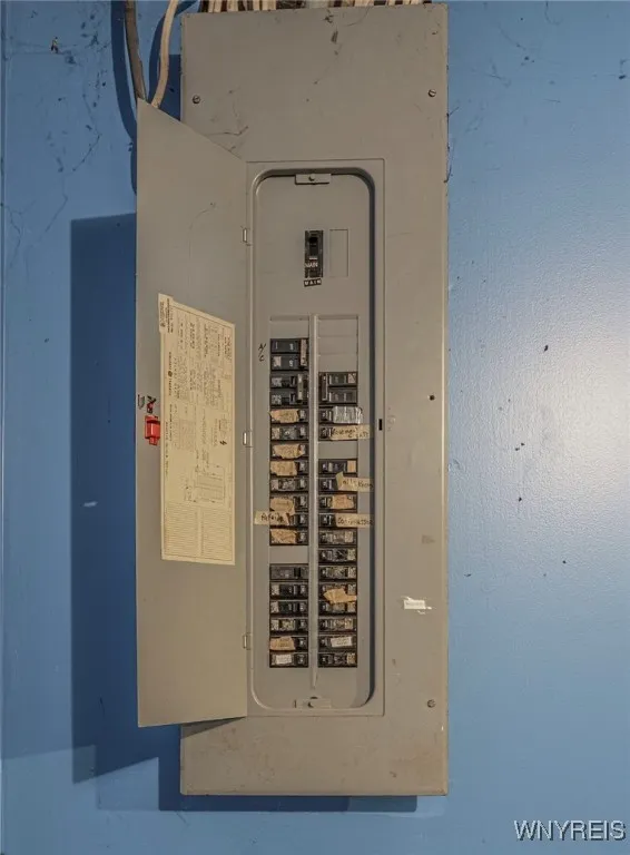 5650 Keck Road, Lockport Town, New York 14094, Lockport Town, New York 14094, 3 Bedrooms Bedrooms, 11 Rooms Rooms,2 BathroomsBathrooms,Residential,Closed,5650 Keck Road, Lockport Town, New York 14094,0,B1621168