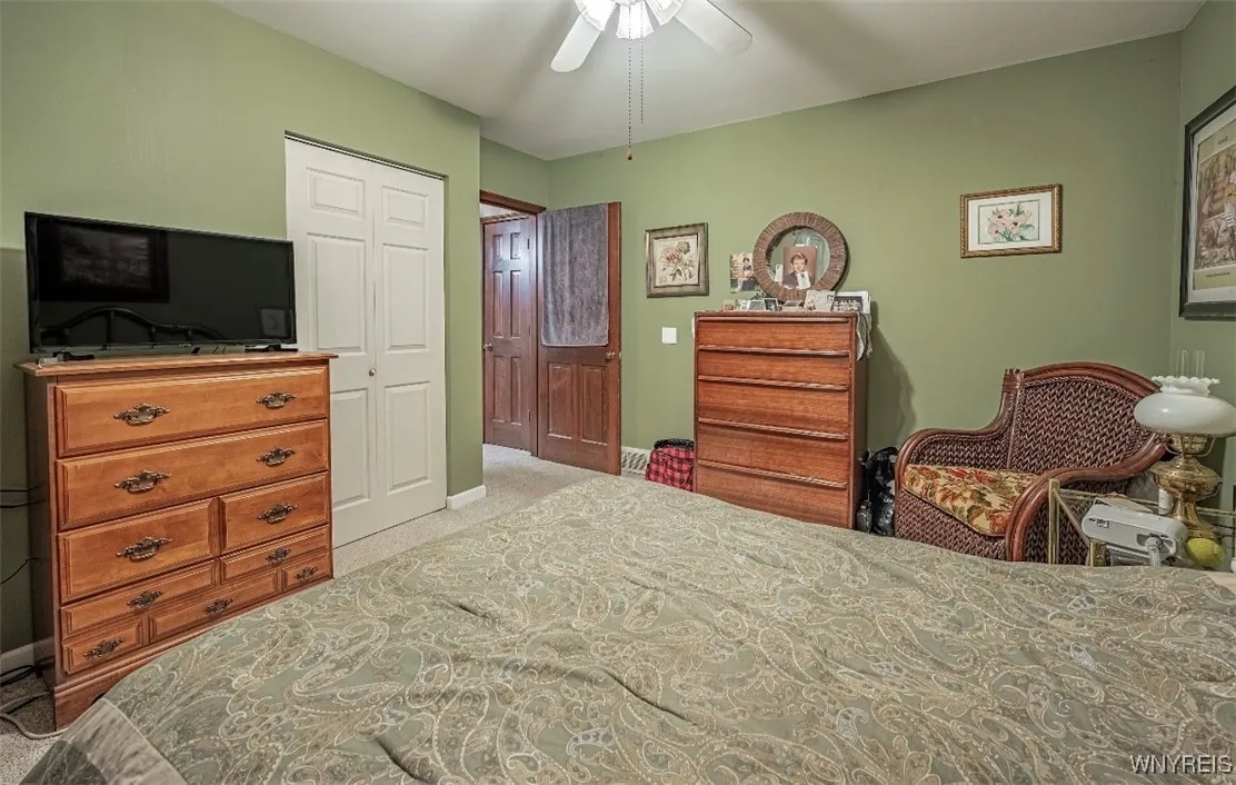 5650 Keck Road, Lockport Town, New York 14094, Lockport Town, New York 14094, 3 Bedrooms Bedrooms, 11 Rooms Rooms,2 BathroomsBathrooms,Residential,Closed,5650 Keck Road, Lockport Town, New York 14094,0,B1621168