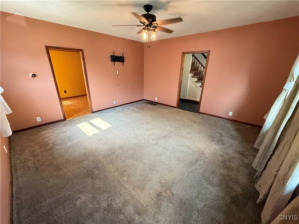 90 East Court Street, Cortland, New York 13045, Cortland, New York 13045, 4 Bedrooms Bedrooms, 8 Rooms Rooms,1 BathroomBathrooms,Residential,Closed,90 East Court Street, Cortland, New York 13045,0,S1621711