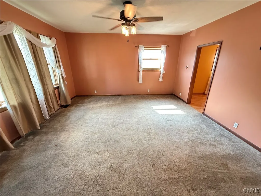 90 East Court Street, Cortland, New York 13045, Cortland, New York 13045, 4 Bedrooms Bedrooms, 8 Rooms Rooms,1 BathroomBathrooms,Residential,Closed,90 East Court Street, Cortland, New York 13045,0,S1621711