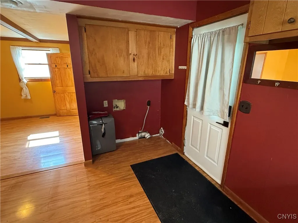 90 East Court Street, Cortland, New York 13045, Cortland, New York 13045, 4 Bedrooms Bedrooms, 8 Rooms Rooms,1 BathroomBathrooms,Residential,Closed,90 East Court Street, Cortland, New York 13045,0,S1621711