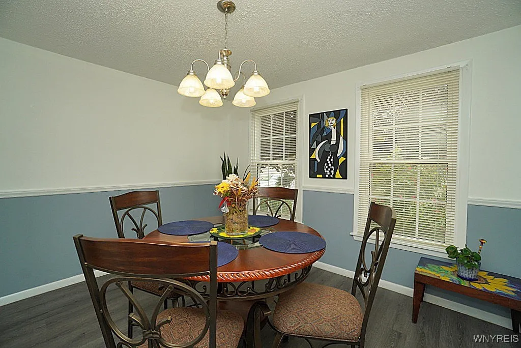 240 Stepping Stone Lane, Orchard Park, New York 14, Orchard Park, New York 14127, 2 Bedrooms Bedrooms, 5 Rooms Rooms,1 BathroomBathrooms,Residential,For Sale,240 Stepping Stone Lane, Orchard Park, New York 14,B1621350