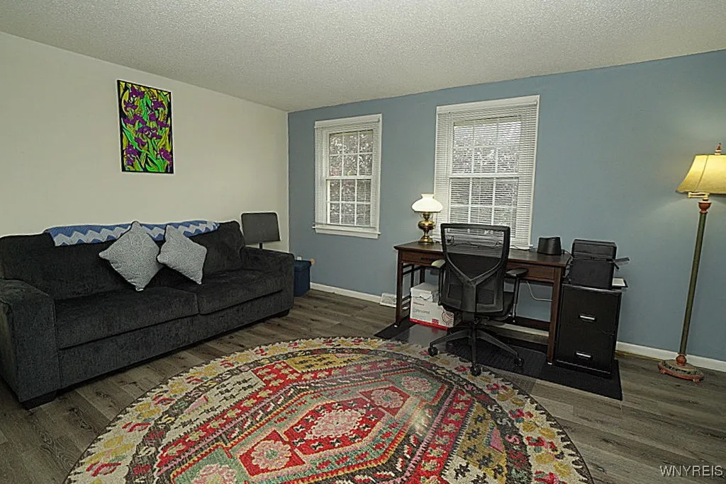 240 Stepping Stone Lane, Orchard Park, New York 14, Orchard Park, New York 14127, 2 Bedrooms Bedrooms, 5 Rooms Rooms,1 BathroomBathrooms,Residential,For Sale,240 Stepping Stone Lane, Orchard Park, New York 14,B1621350