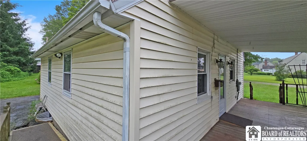 6 Fuller Street, Mt Jewett Boro, Pennsylvania 1674, Mt Jewett Boro, Pennsylvania 16740, 3 Bedrooms Bedrooms, 5 Rooms Rooms,1 BathroomBathrooms,Residential,For Sale,6 Fuller Street, Mt Jewett Boro, Pennsylvania 1674,R1622034