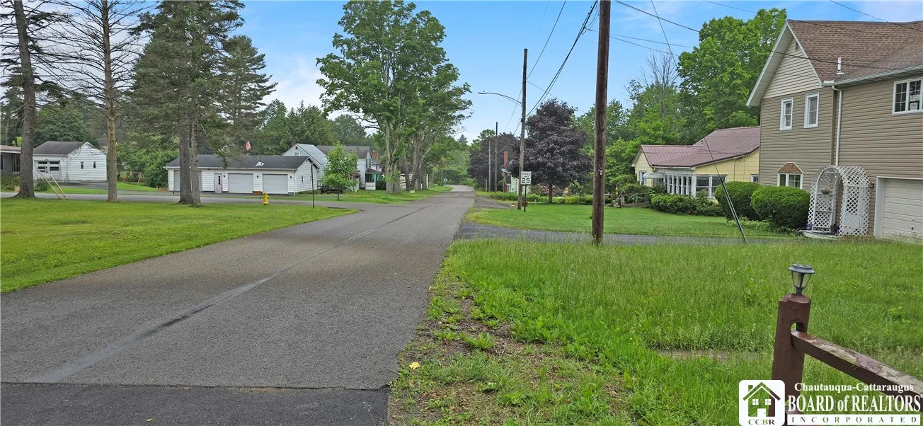 6 Fuller Street, Mt Jewett Boro, Pennsylvania 1674, Mt Jewett Boro, Pennsylvania 16740, 3 Bedrooms Bedrooms, 5 Rooms Rooms,1 BathroomBathrooms,Residential,For Sale,6 Fuller Street, Mt Jewett Boro, Pennsylvania 1674,R1622034