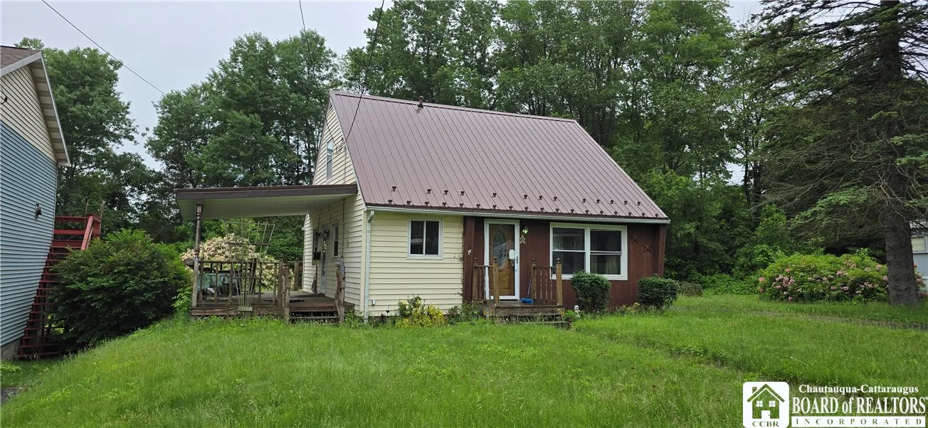 6 Fuller Street, Mt Jewett Boro, Pennsylvania 1674, Mt Jewett Boro, Pennsylvania 16740, 3 Bedrooms Bedrooms, 5 Rooms Rooms,1 BathroomBathrooms,Residential,For Sale,6 Fuller Street, Mt Jewett Boro, Pennsylvania 1674,R1622034