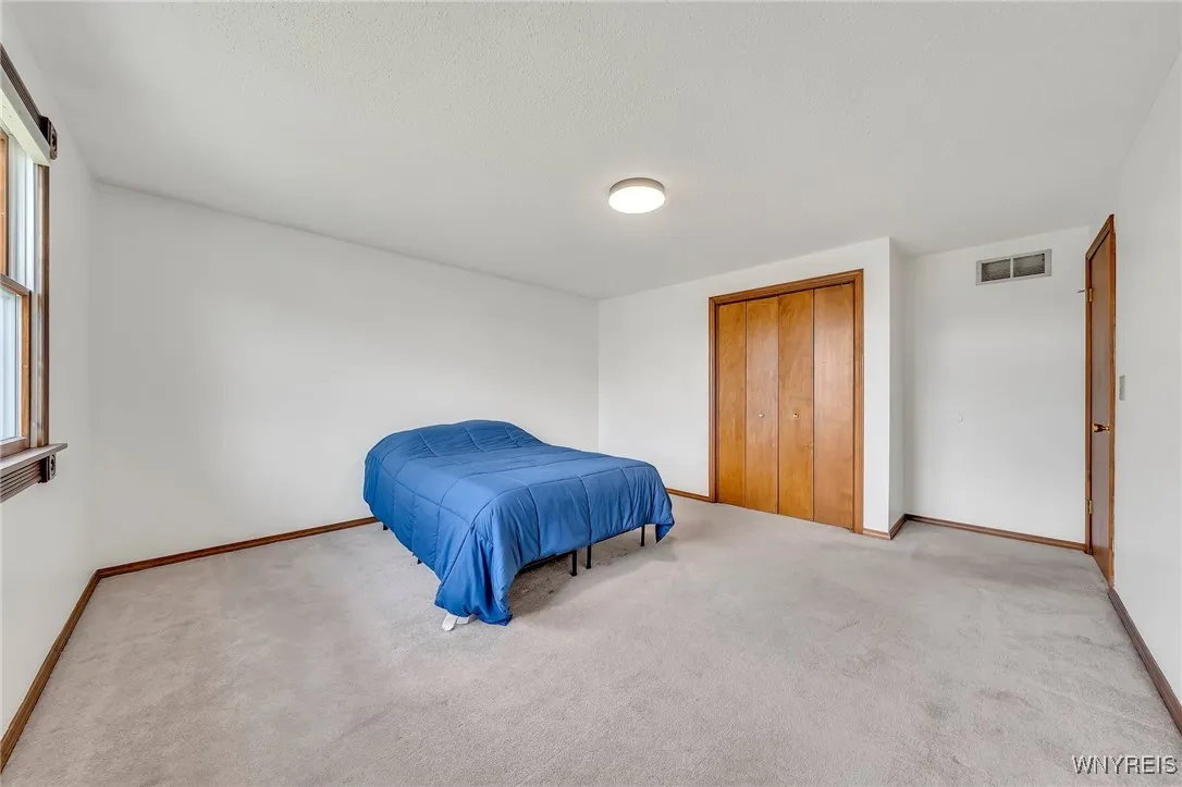 6103 Reger Drive, Lockport Town, New York 14094, Lockport Town, New York 14094, 3 Bedrooms Bedrooms, 7 Rooms Rooms,1 BathroomBathrooms,Residential,For Sale,6103 Reger Drive, Lockport Town, New York 14094,B1621915