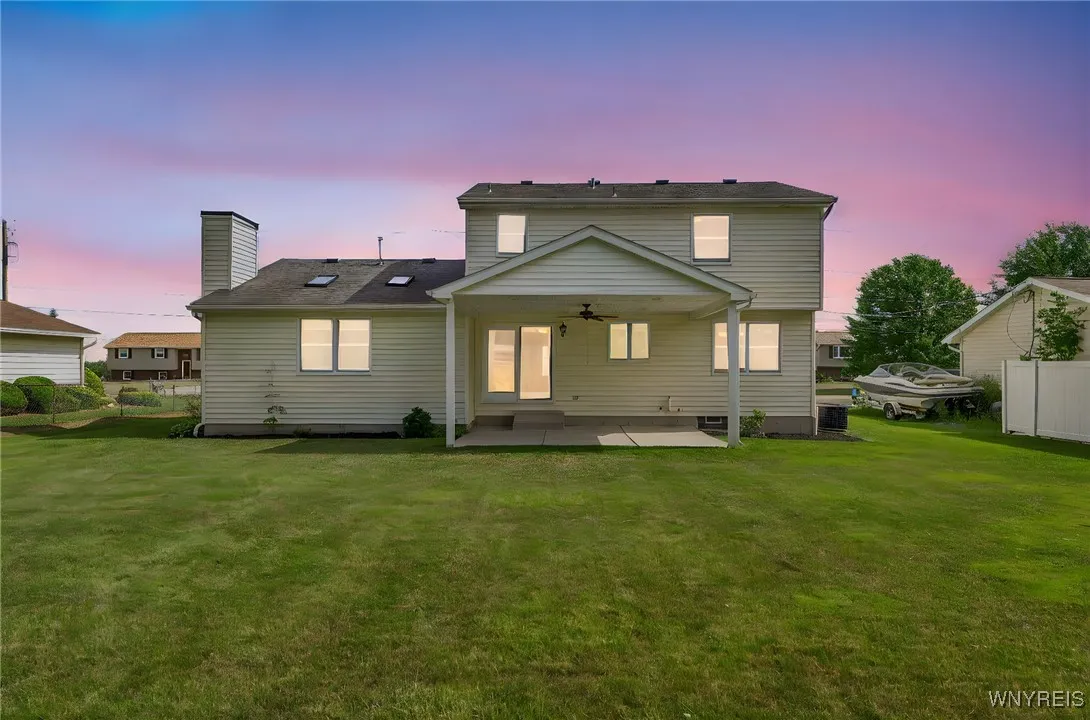 6103 Reger Drive, Lockport Town, New York 14094, Lockport Town, New York 14094, 3 Bedrooms Bedrooms, 7 Rooms Rooms,1 BathroomBathrooms,Residential,For Sale,6103 Reger Drive, Lockport Town, New York 14094,B1621915