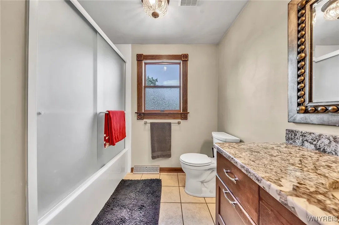 6103 Reger Drive, Lockport Town, New York 14094, Lockport Town, New York 14094, 3 Bedrooms Bedrooms, 7 Rooms Rooms,1 BathroomBathrooms,Residential,For Sale,6103 Reger Drive, Lockport Town, New York 14094,B1621915