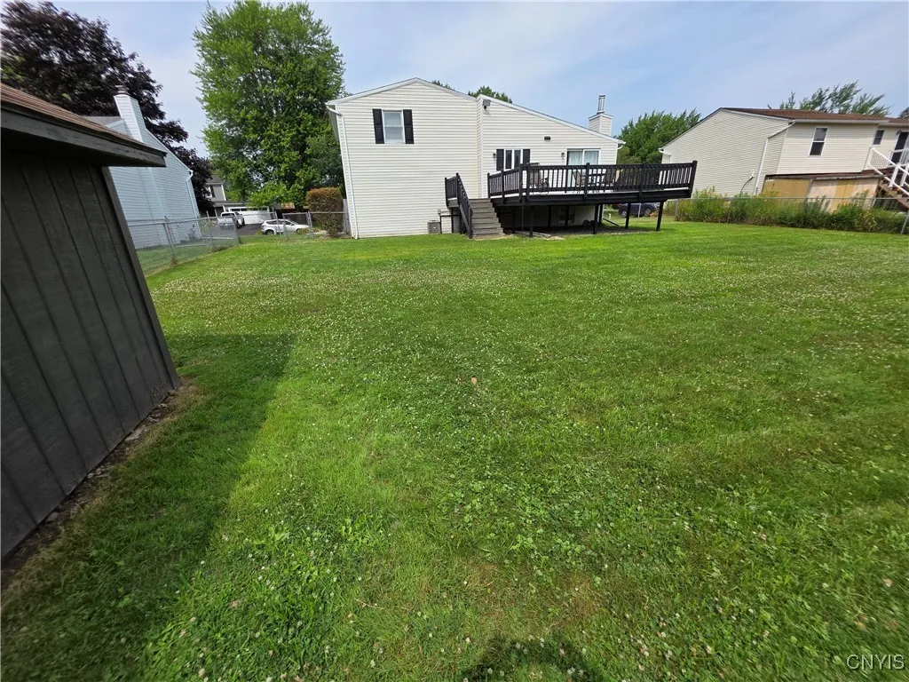 3978 Thrush Lane, Clay, New York 13090, Clay, New York 13090, 3 Bedrooms Bedrooms, 7 Rooms Rooms,1 BathroomBathrooms,Residential,For Sale,3978 Thrush Lane, Clay, New York 13090,S1622023