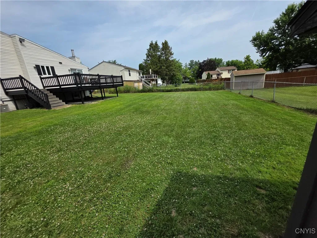 3978 Thrush Lane, Clay, New York 13090, Clay, New York 13090, 3 Bedrooms Bedrooms, 7 Rooms Rooms,1 BathroomBathrooms,Residential,For Sale,3978 Thrush Lane, Clay, New York 13090,S1622023