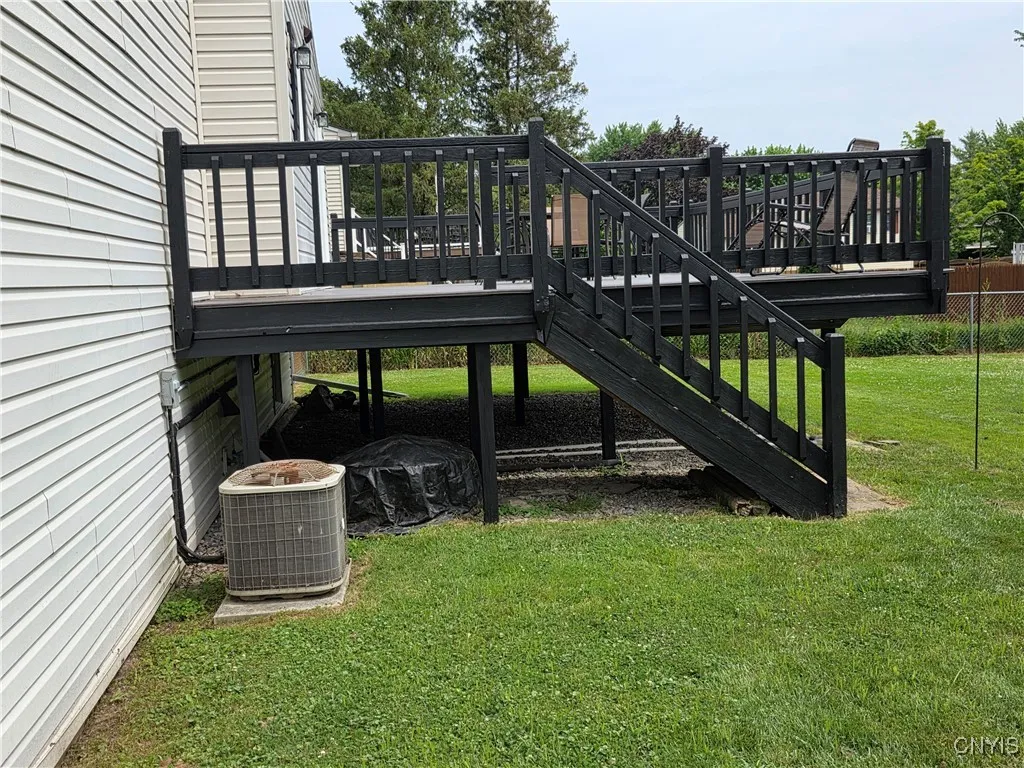 3978 Thrush Lane, Clay, New York 13090, Clay, New York 13090, 3 Bedrooms Bedrooms, 7 Rooms Rooms,1 BathroomBathrooms,Residential,For Sale,3978 Thrush Lane, Clay, New York 13090,S1622023