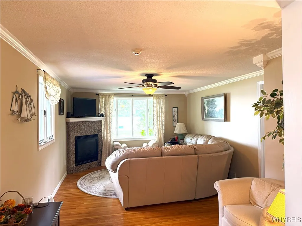 653 South S Colony Road, Grand Island, New York 14, Grand Island, New York 14072, 3 Bedrooms Bedrooms, 6 Rooms Rooms,2 BathroomsBathrooms,Residential,Closed,653 South S Colony Road, Grand Island, New York 14,0,B1621928