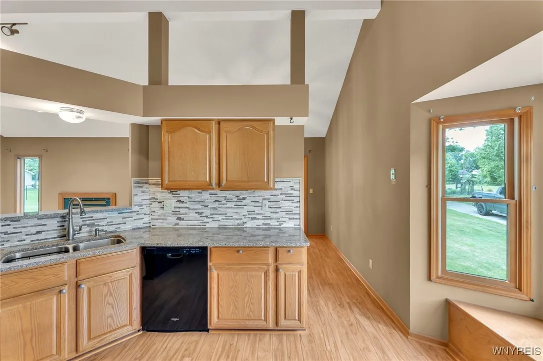 1245 Dodge Road, Amherst, New York 14068, Amherst, New York 14068, 3 Bedrooms Bedrooms, 8 Rooms Rooms,2 BathroomsBathrooms,Residential,For Sale,1245 Dodge Road, Amherst, New York 14068,B1621984
