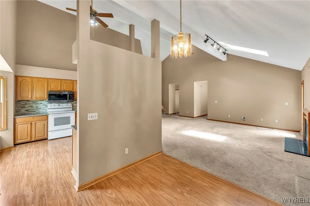 1245 Dodge Road, Amherst, New York 14068, Amherst, New York 14068, 3 Bedrooms Bedrooms, 8 Rooms Rooms,2 BathroomsBathrooms,Residential,For Sale,1245 Dodge Road, Amherst, New York 14068,B1621984