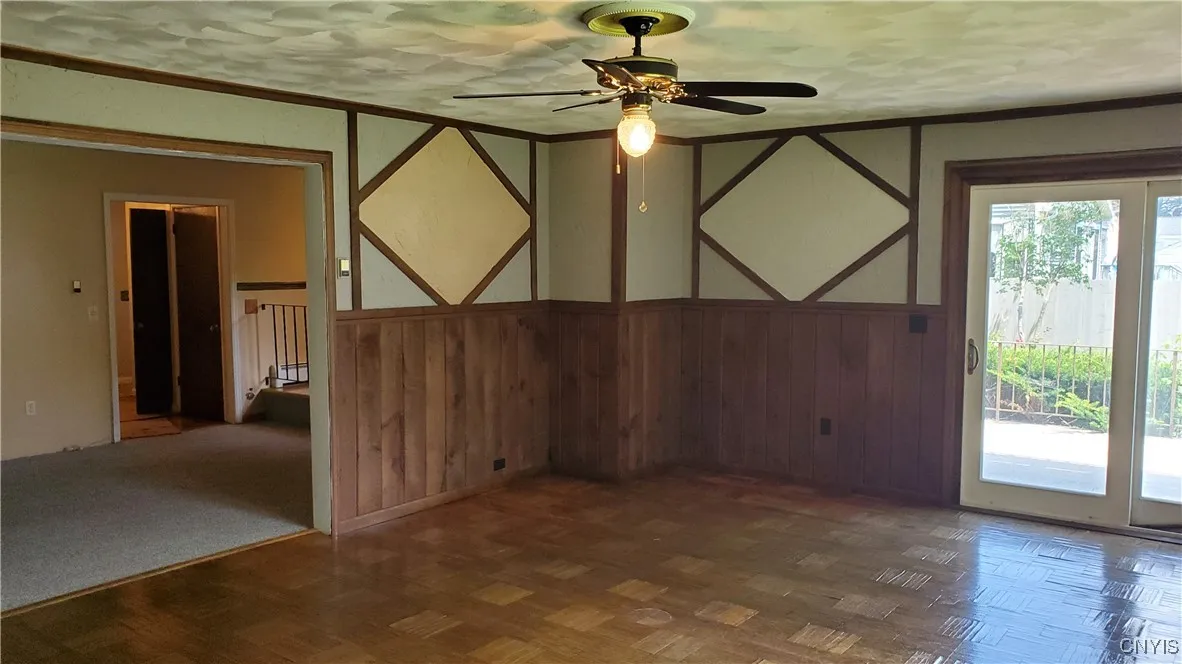   You can have huge parties  with your 2 family rooms that adjoin each other !!