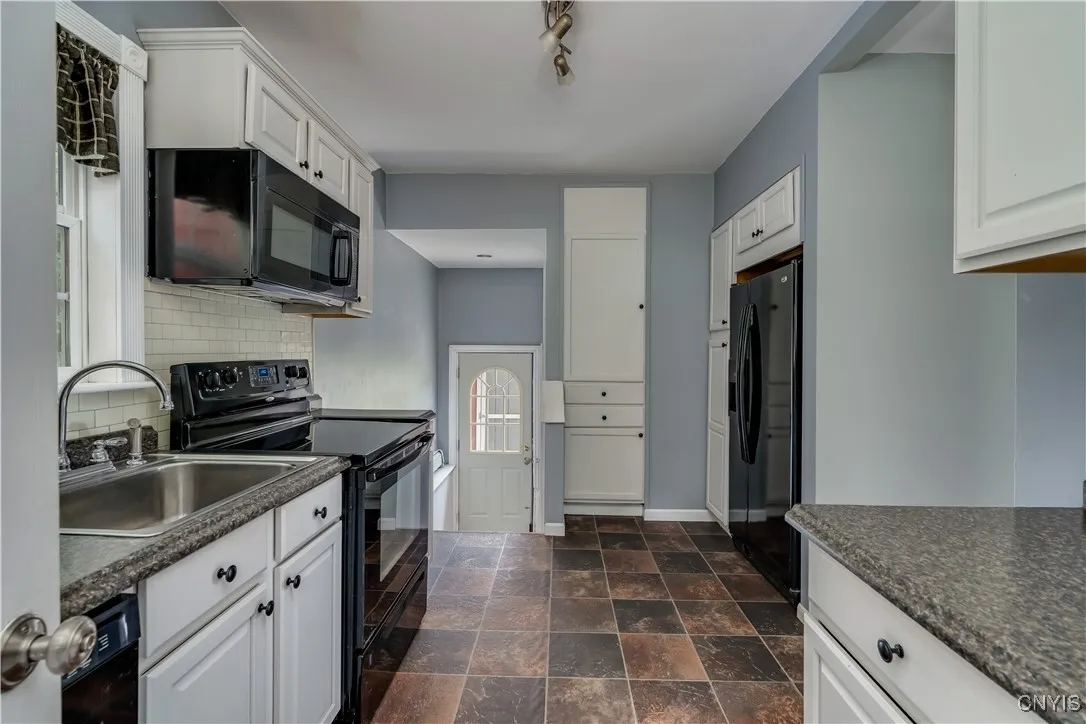 35095 State Route 3, Wilna, New York 13619, Wilna, New York 13619, 3 Bedrooms Bedrooms, 8 Rooms Rooms,1 BathroomBathrooms,Residential,For Sale,35095 State Route 3, Wilna, New York 13619,S1621884