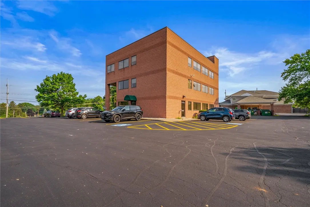 1630 Empire Boulevard, Penfield, New York 14580, Penfield, New York 14580, ,Commercial Lease,For Rent,1630 Empire Boulevard, Penfield, New York 14580,R1621229