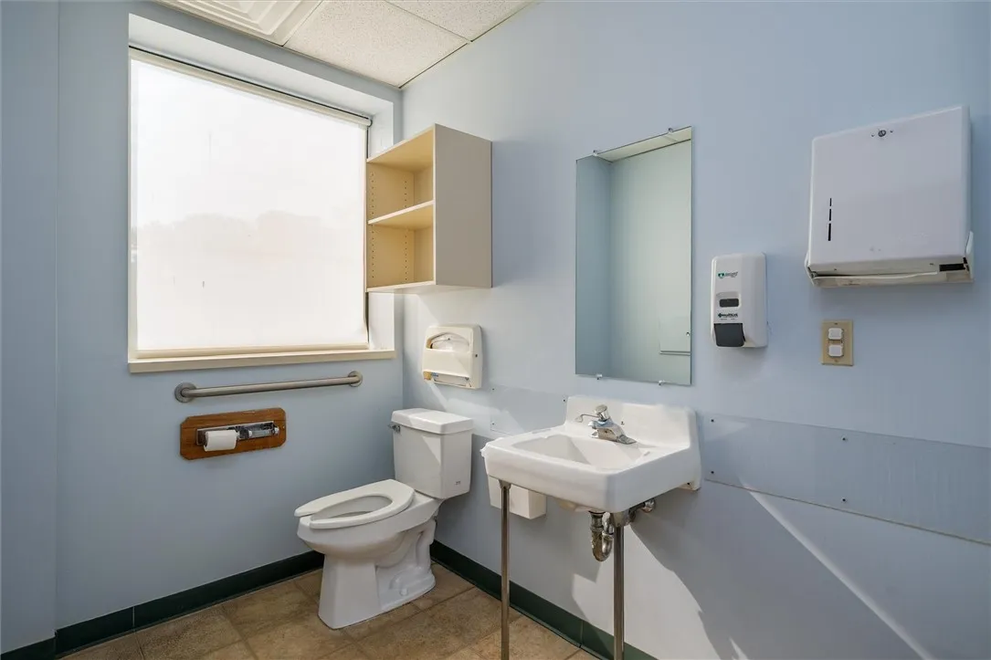 1630 Empire Boulevard, Penfield, New York 14580, Penfield, New York 14580, ,Commercial Lease,For Rent,1630 Empire Boulevard, Penfield, New York 14580,R1621229
