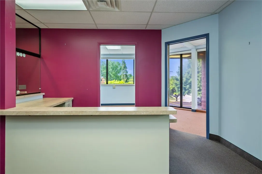 1630 Empire Boulevard, Penfield, New York 14580, Penfield, New York 14580, ,Commercial Lease,For Rent,1630 Empire Boulevard, Penfield, New York 14580,R1621229