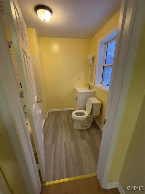 318 Kellog Street, Syracuse, New York 13024, Syracuse, New York 13024, 3 Bedrooms Bedrooms, 6 Rooms Rooms,1 BathroomBathrooms,Residential Lease,For Rent,318 Kellog Street, Syracuse, New York 13024,S1622040