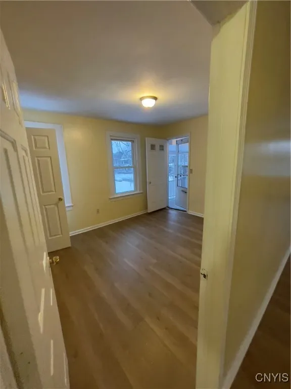 318 Kellog Street, Syracuse, New York 13024, Syracuse, New York 13024, 3 Bedrooms Bedrooms, 6 Rooms Rooms,1 BathroomBathrooms,Residential Lease,For Rent,318 Kellog Street, Syracuse, New York 13024,S1622040