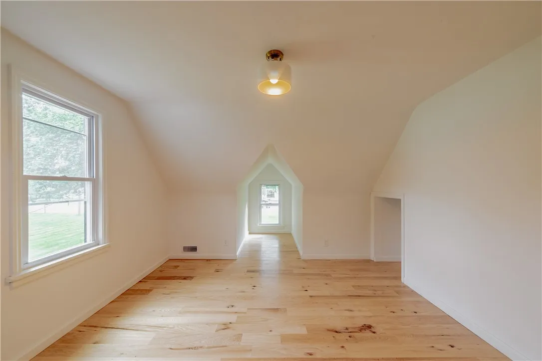 166 Whitney Road, Perinton, New York 14526, Perinton, New York 14526, 2 Bedrooms Bedrooms, 6 Rooms Rooms,2 BathroomsBathrooms,Residential,For Sale,166 Whitney Road, Perinton, New York 14526,R1621985