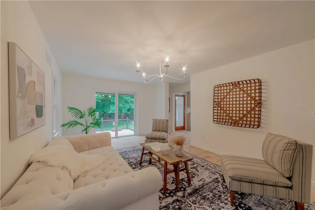 166 Whitney Road, Perinton, New York 14526, Perinton, New York 14526, 2 Bedrooms Bedrooms, 6 Rooms Rooms,2 BathroomsBathrooms,Residential,For Sale,166 Whitney Road, Perinton, New York 14526,R1621985