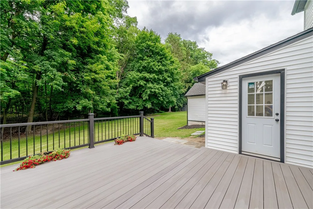 166 Whitney Road, Perinton, New York 14526, Perinton, New York 14526, 2 Bedrooms Bedrooms, 6 Rooms Rooms,2 BathroomsBathrooms,Residential,For Sale,166 Whitney Road, Perinton, New York 14526,R1621985