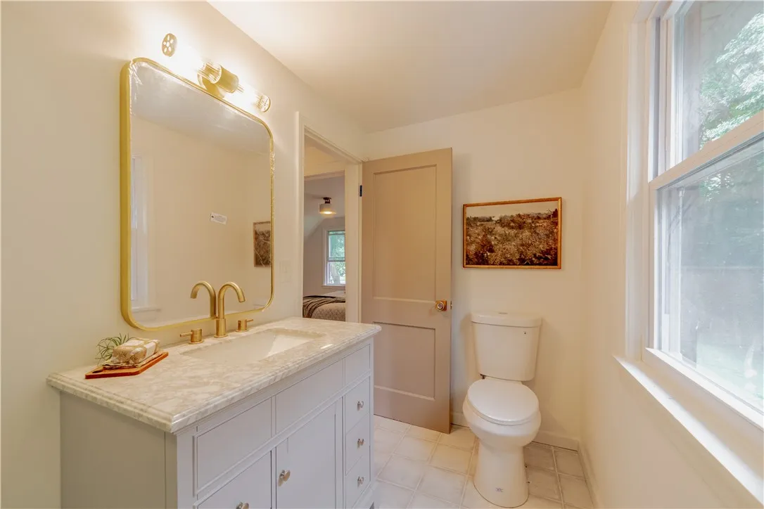 166 Whitney Road, Perinton, New York 14526, Perinton, New York 14526, 2 Bedrooms Bedrooms, 6 Rooms Rooms,2 BathroomsBathrooms,Residential,For Sale,166 Whitney Road, Perinton, New York 14526,R1621985