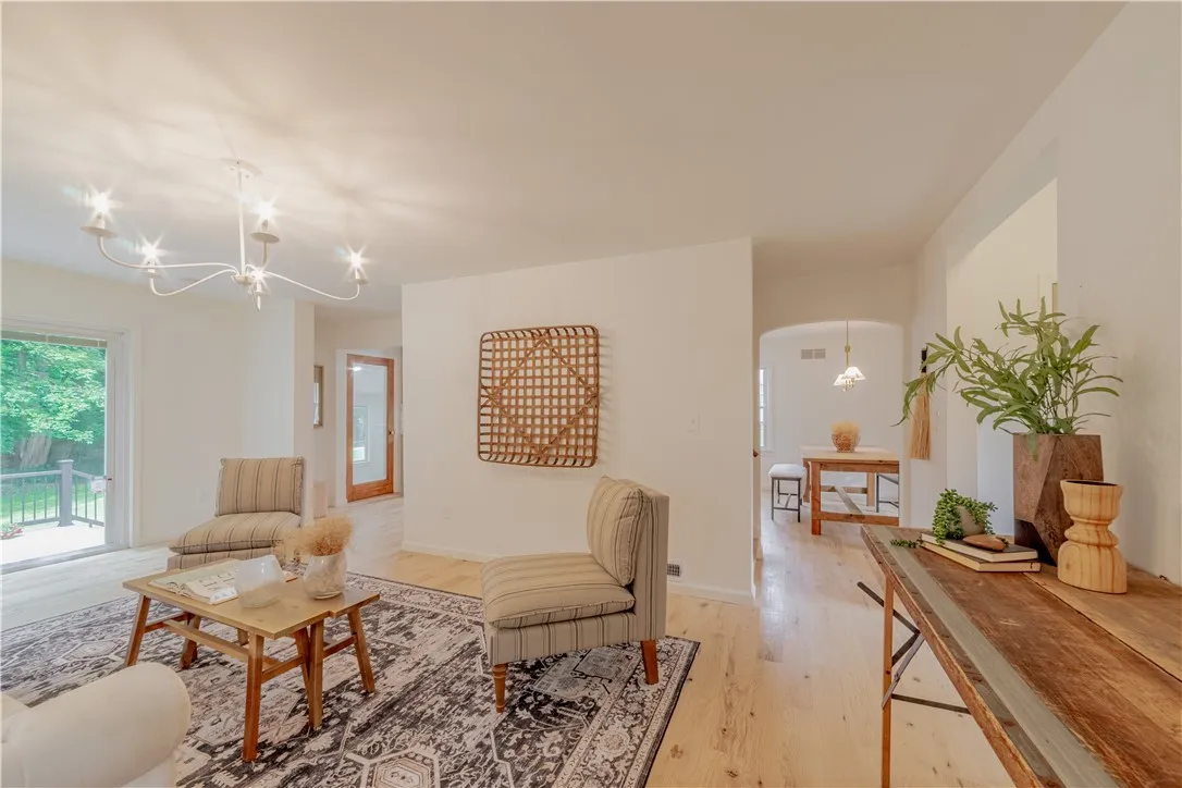 166 Whitney Road, Perinton, New York 14526, Perinton, New York 14526, 2 Bedrooms Bedrooms, 6 Rooms Rooms,2 BathroomsBathrooms,Residential,For Sale,166 Whitney Road, Perinton, New York 14526,R1621985