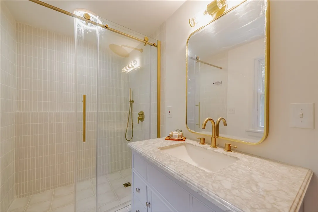 166 Whitney Road, Perinton, New York 14526, Perinton, New York 14526, 2 Bedrooms Bedrooms, 6 Rooms Rooms,2 BathroomsBathrooms,Residential,For Sale,166 Whitney Road, Perinton, New York 14526,R1621985