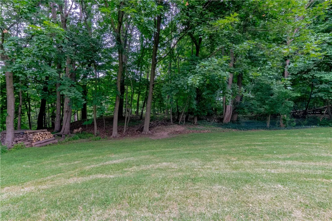 166 Whitney Road, Perinton, New York 14526, Perinton, New York 14526, 2 Bedrooms Bedrooms, 6 Rooms Rooms,2 BathroomsBathrooms,Residential,For Sale,166 Whitney Road, Perinton, New York 14526,R1621985