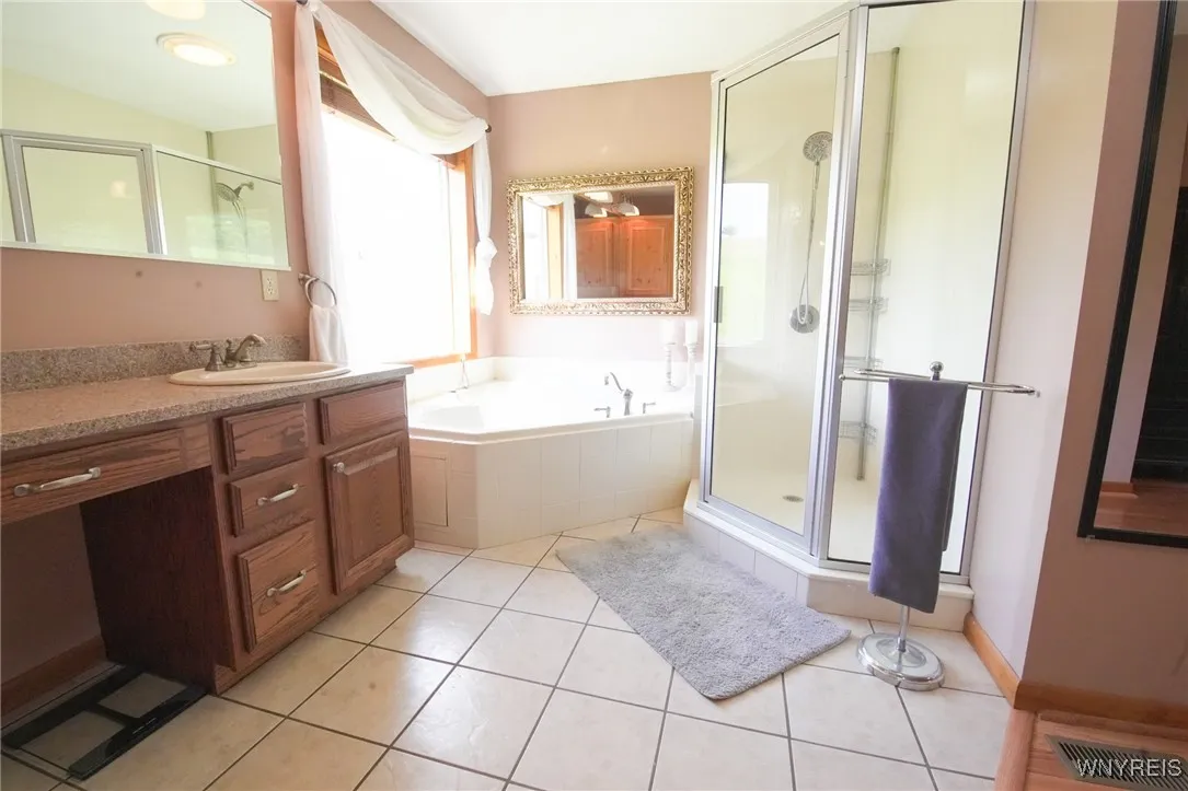 9935 Swift Road, Cuba, New York 14727, Cuba, New York 14727, 5 Bedrooms Bedrooms, 11 Rooms Rooms,3 BathroomsBathrooms,Residential,For Sale,9935 Swift Road, Cuba, New York 14727,B1621049