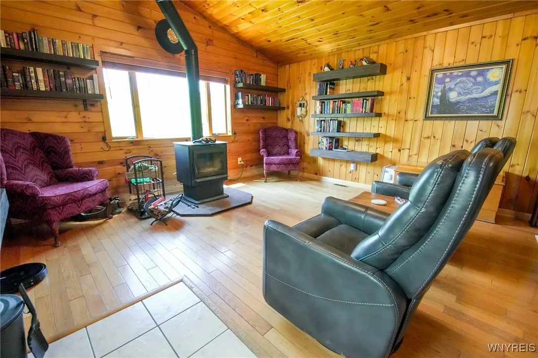 9935 Swift Road, Cuba, New York 14727, Cuba, New York 14727, 5 Bedrooms Bedrooms, 11 Rooms Rooms,3 BathroomsBathrooms,Residential,For Sale,9935 Swift Road, Cuba, New York 14727,B1621049