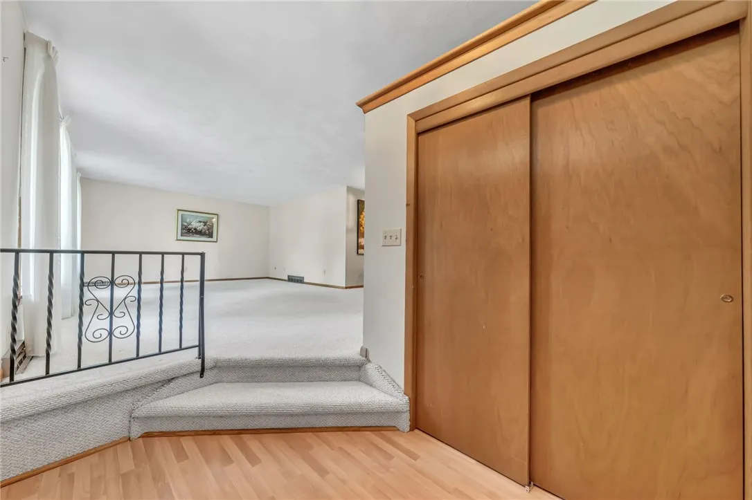 129 Patrice, Amherst, New York 14221, Amherst, New York 14221, 3 Bedrooms Bedrooms, 7 Rooms Rooms,1 BathroomBathrooms,Residential,For Sale,129 Patrice, Amherst, New York 14221,R1621798