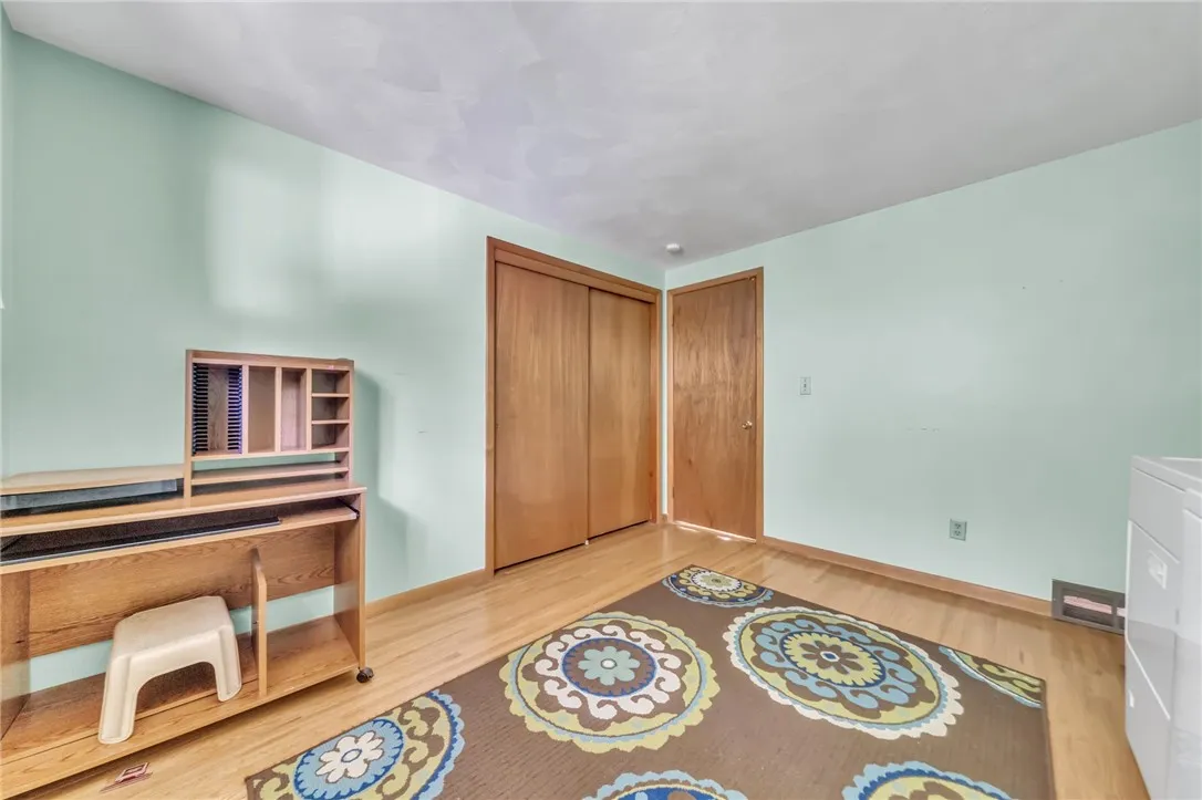 129 Patrice, Amherst, New York 14221, Amherst, New York 14221, 3 Bedrooms Bedrooms, 7 Rooms Rooms,1 BathroomBathrooms,Residential,For Sale,129 Patrice, Amherst, New York 14221,R1621798