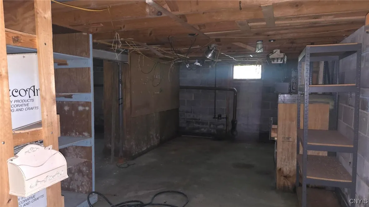 4115 Poplar Drive, Clay, New York 13090, Clay, New York 13090, 4 Bedrooms Bedrooms, 8 Rooms Rooms,1 BathroomBathrooms,Residential,Closed,4115 Poplar Drive, Clay, New York 13090,0,S1622025