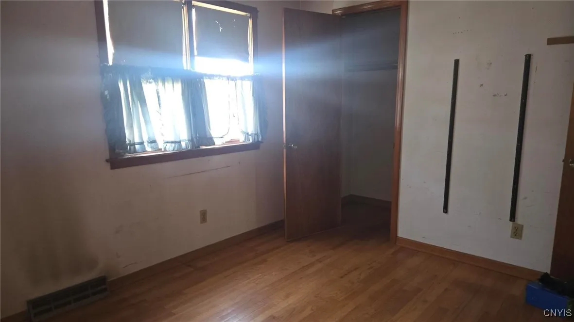 4115 Poplar Drive, Clay, New York 13090, Clay, New York 13090, 4 Bedrooms Bedrooms, 8 Rooms Rooms,1 BathroomBathrooms,Residential,Closed,4115 Poplar Drive, Clay, New York 13090,0,S1622025