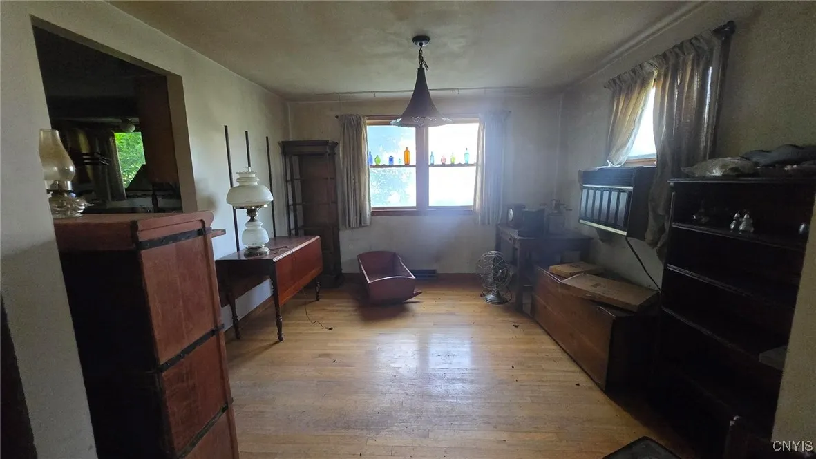 4115 Poplar Drive, Clay, New York 13090, Clay, New York 13090, 4 Bedrooms Bedrooms, 8 Rooms Rooms,1 BathroomBathrooms,Residential,Closed,4115 Poplar Drive, Clay, New York 13090,0,S1622025
