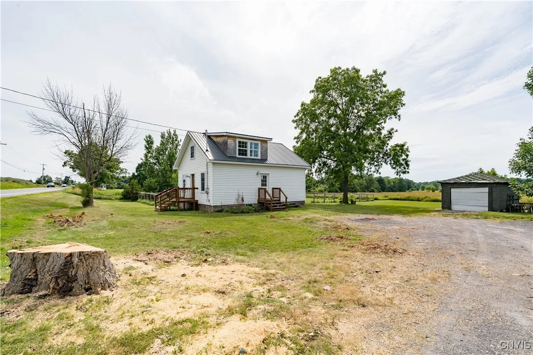 13051 State Route 3, Hounsfield, New York 13685, Hounsfield, New York 13685, 2 Bedrooms Bedrooms, 6 Rooms Rooms,1 BathroomBathrooms,Residential,For Sale,13051 State Route 3, Hounsfield, New York 13685,S1621464