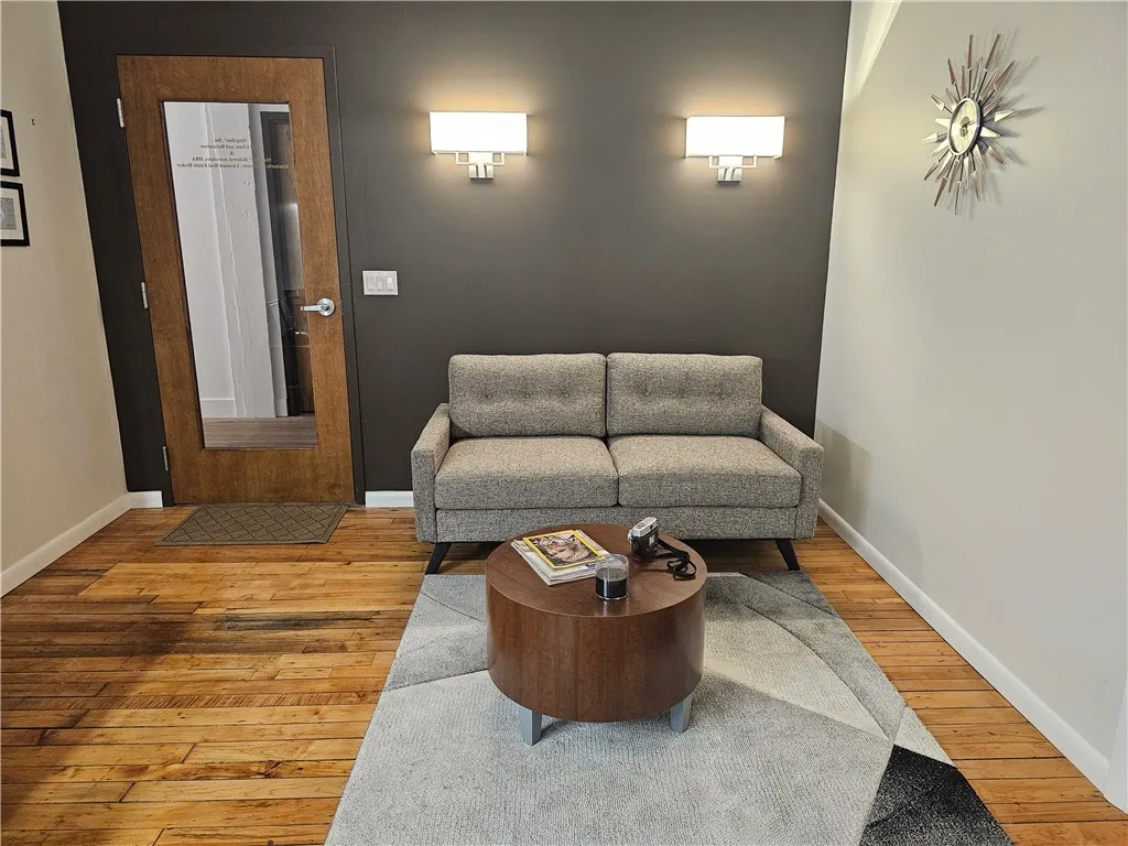 34 Elton Street #104 Street, Rochester, New York 1, Rochester, New York 14607, ,Commercial Lease,For Rent,34 Elton Street #104 Street, Rochester, New York 1,R1621864