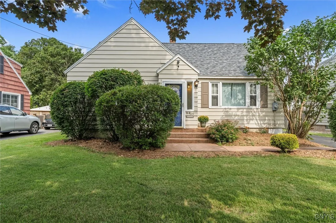419 Bronson Road, Geddes, New York 13219, Geddes, New York 13219, 4 Bedrooms Bedrooms, 11 Rooms Rooms,2 BathroomsBathrooms,Residential,Closed,419 Bronson Road, Geddes, New York 13219,0,S1621383