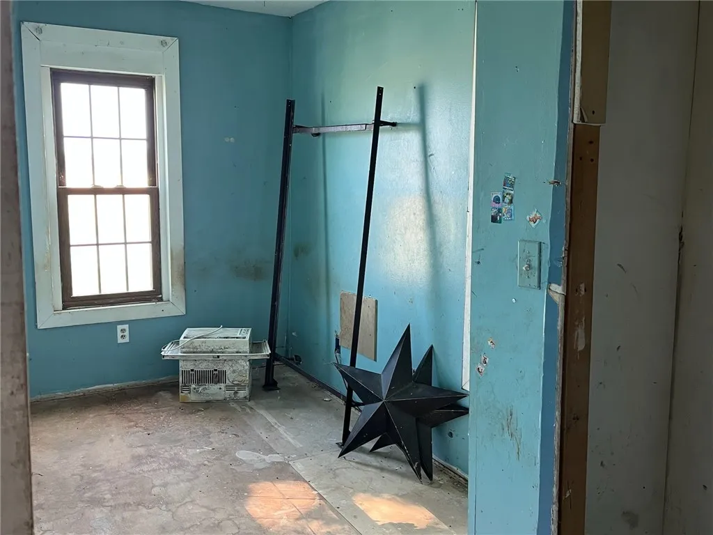 10276 Roosevelt Highway, Yates, New York 14098, Yates, New York 14098, 3 Bedrooms Bedrooms, 8 Rooms Rooms,1 BathroomBathrooms,Residential,For Sale,10276 Roosevelt Highway, Yates, New York 14098,R1621801