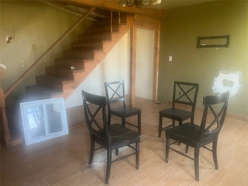 10276 Roosevelt Highway, Yates, New York 14098, Yates, New York 14098, 3 Bedrooms Bedrooms, 8 Rooms Rooms,1 BathroomBathrooms,Residential,For Sale,10276 Roosevelt Highway, Yates, New York 14098,R1621801