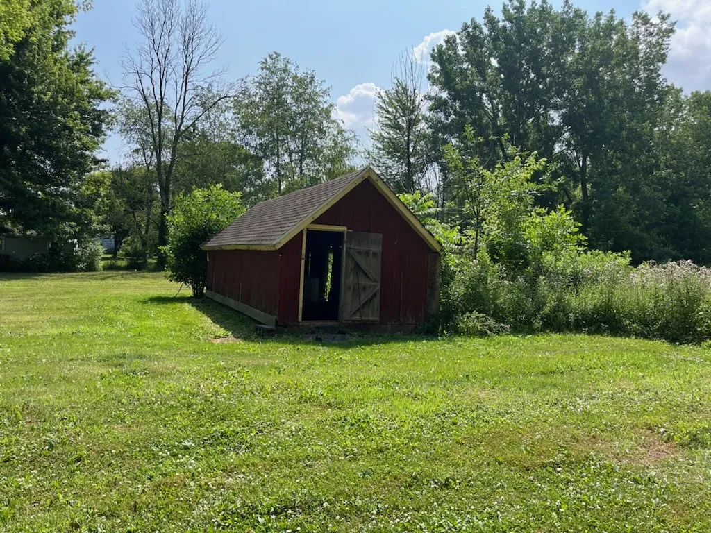 10276 Roosevelt Highway, Yates, New York 14098, Yates, New York 14098, 3 Bedrooms Bedrooms, 8 Rooms Rooms,1 BathroomBathrooms,Residential,For Sale,10276 Roosevelt Highway, Yates, New York 14098,R1621801