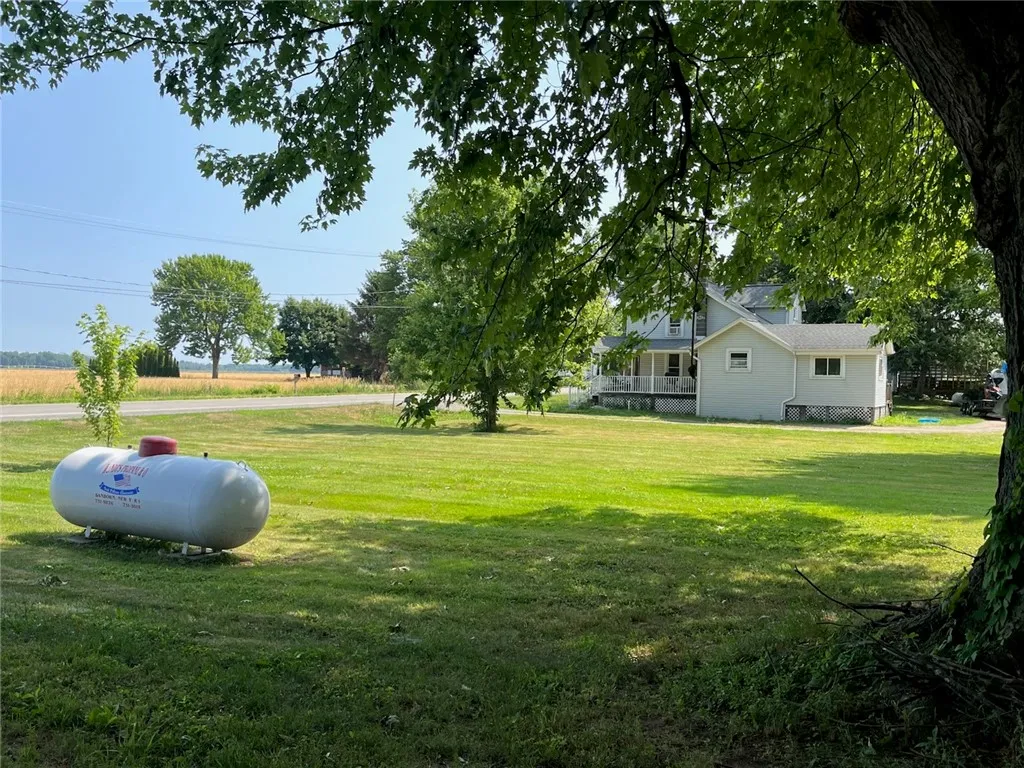 10276 Roosevelt Highway, Yates, New York 14098, Yates, New York 14098, 3 Bedrooms Bedrooms, 8 Rooms Rooms,1 BathroomBathrooms,Residential,For Sale,10276 Roosevelt Highway, Yates, New York 14098,R1621801