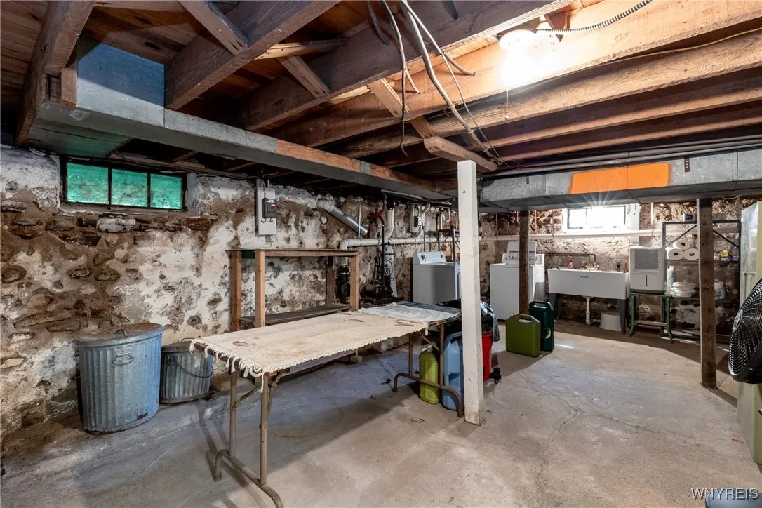 2458 Hess Road, Newfane, New York 14008, Newfane, New York 14008, 3 Bedrooms Bedrooms, 6 Rooms Rooms,1 BathroomBathrooms,Residential,Closed,2458 Hess Road, Newfane, New York 14008,0,B1621877