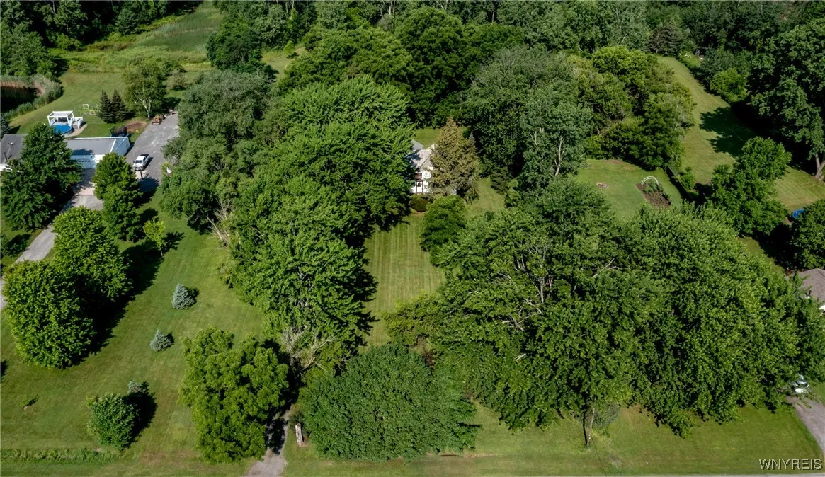 2458 Hess Road, Newfane, New York 14008, Newfane, New York 14008, 3 Bedrooms Bedrooms, 6 Rooms Rooms,1 BathroomBathrooms,Residential,Closed,2458 Hess Road, Newfane, New York 14008,0,B1621877